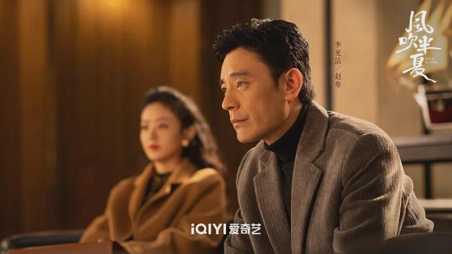 大视后！千万级女土豪发家史黑幕多瓦力棋牌试玩赵丽颖演技巅峰狂夺两(图7)