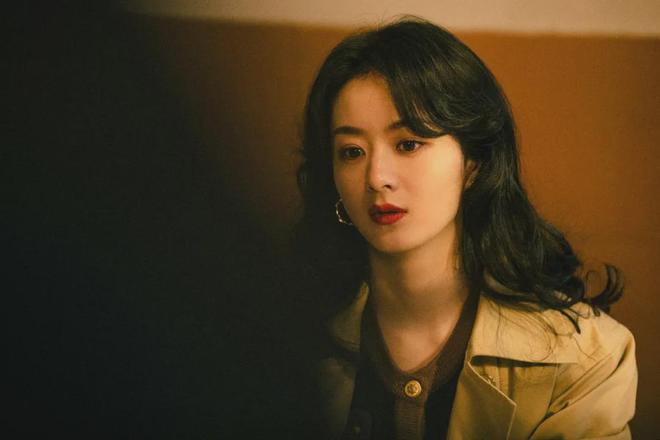 大视后！千万级女土豪发家史黑幕多瓦力棋牌试玩赵丽颖演技巅峰狂夺两(图8)