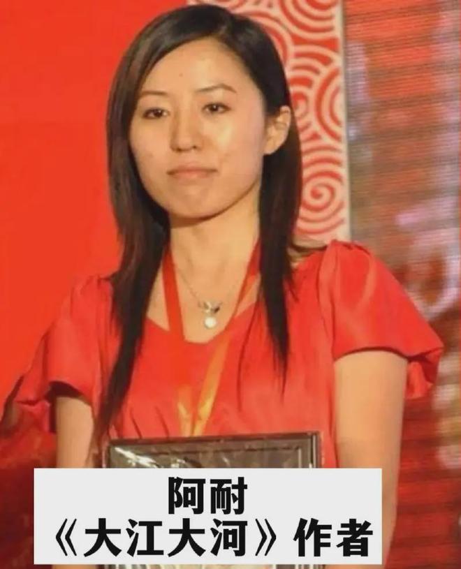 大视后！千万级女土豪发家史黑幕多瓦力棋牌试玩赵丽颖演技巅峰狂夺两(图35)