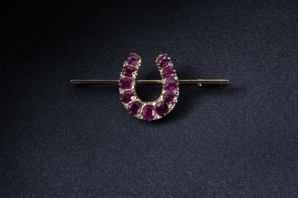 二世才是真正的“珠宝玩咖”瓦力游戏潇洒又会戴玛格丽特(图9) 二世才是真正的“珠宝玩咖”瓦力游戏潇洒又会戴玛格丽特(图9)